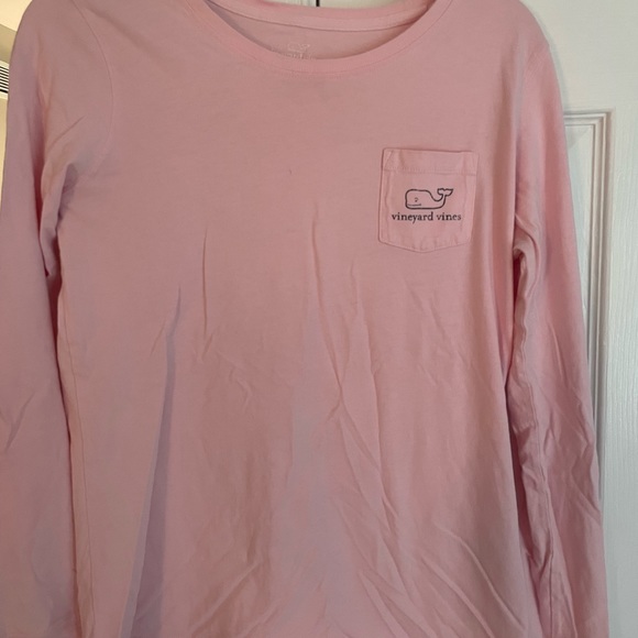 Lot of girls Vineyard vines short and long sleeve tees - Picture 3 of 6